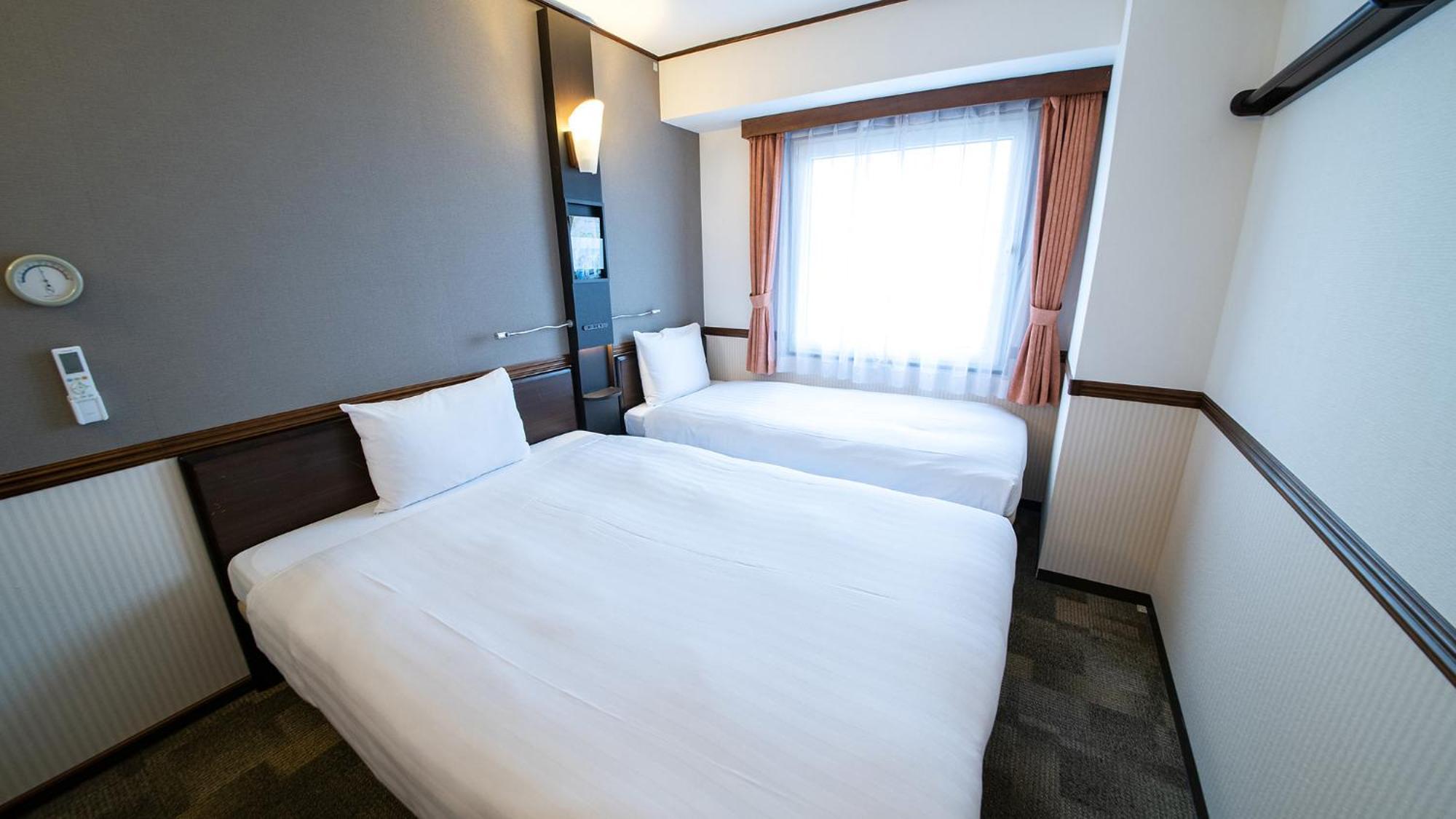 Toyoko Inn Fukushima Eki Nishi Guchi Rom bilde